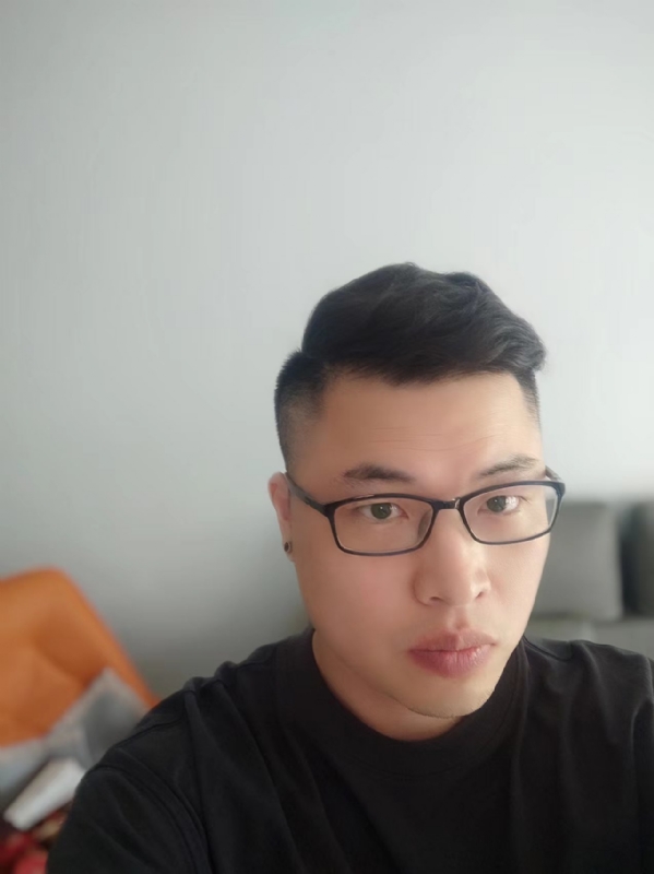 Vincent的第一张照片--中山相亲服务中心
