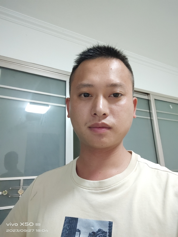 小yan同学的第一张照片--中山相亲服务中心