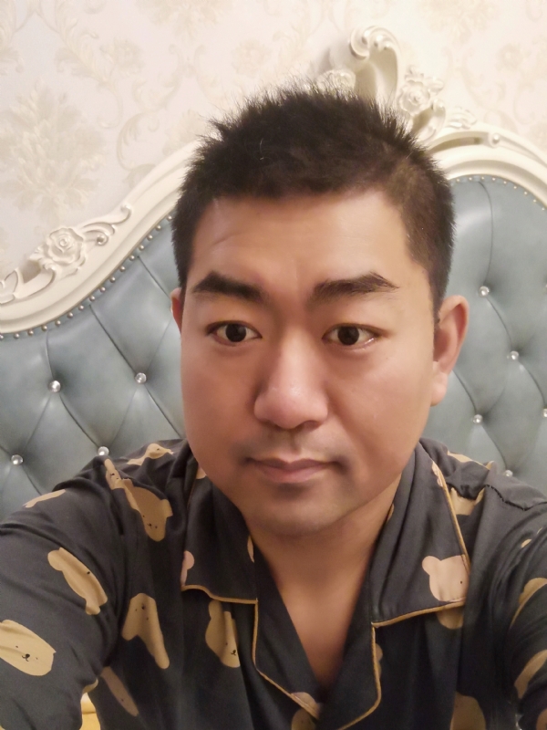 曾经的第一张照片--中山相亲服务中心