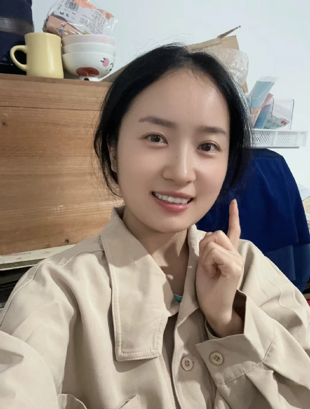 多喝热水的第一张照片--中山相亲服务中心
