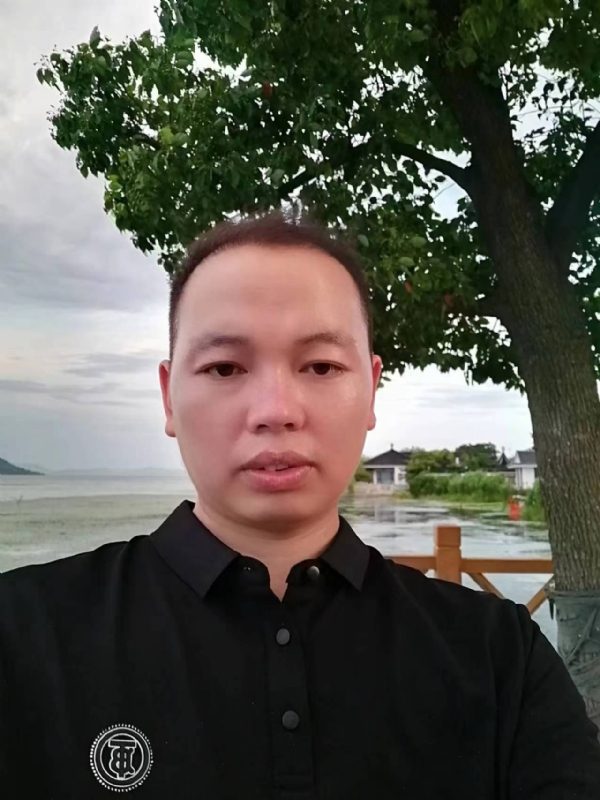 一起说晚安的第一张照片--中山相亲服务中心