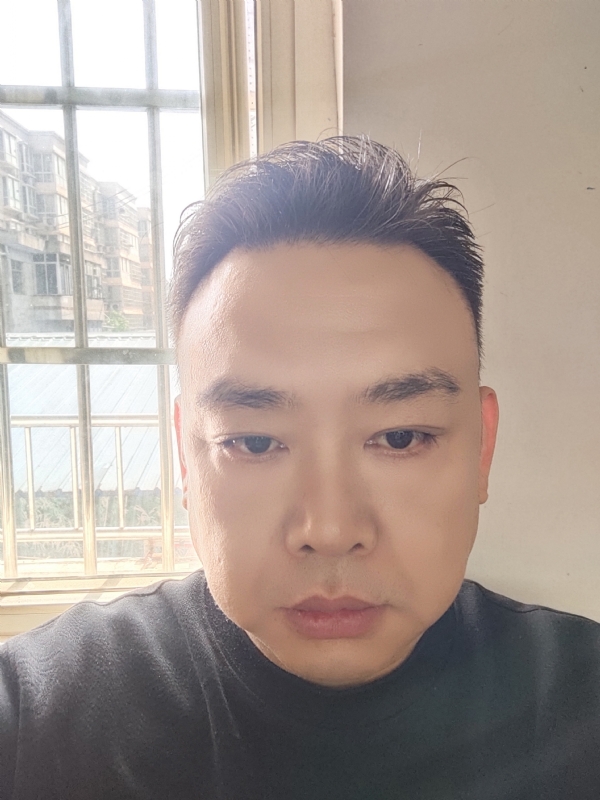 爱人先爱己的第一张照片--中山相亲服务中心