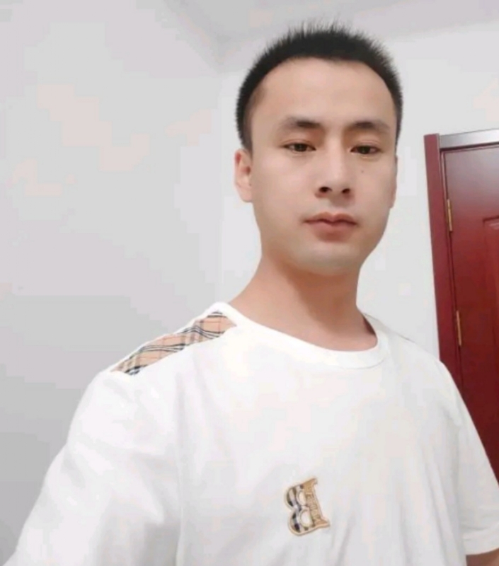 海阔天空的第一张照片--中山相亲服务中心
