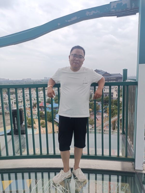 飞哥的第一张照片--中山相亲服务中心