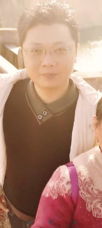 邓生的第二张照片--中山相亲服务中心