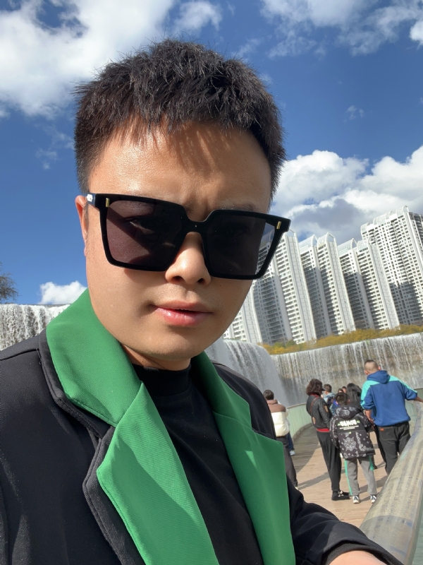 子阳的第一张照片--中山相亲服务中心