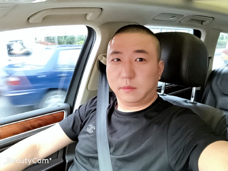 路人甲的第一张照片--中山相亲服务中心