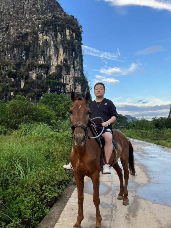 千度D雄的第六张照片--中山相亲服务中心