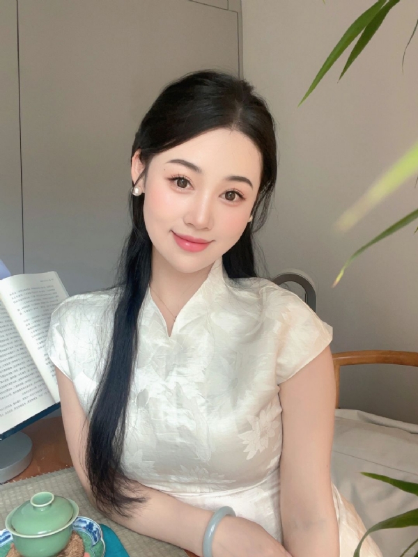 小慧的第一张照片--中山相亲服务中心