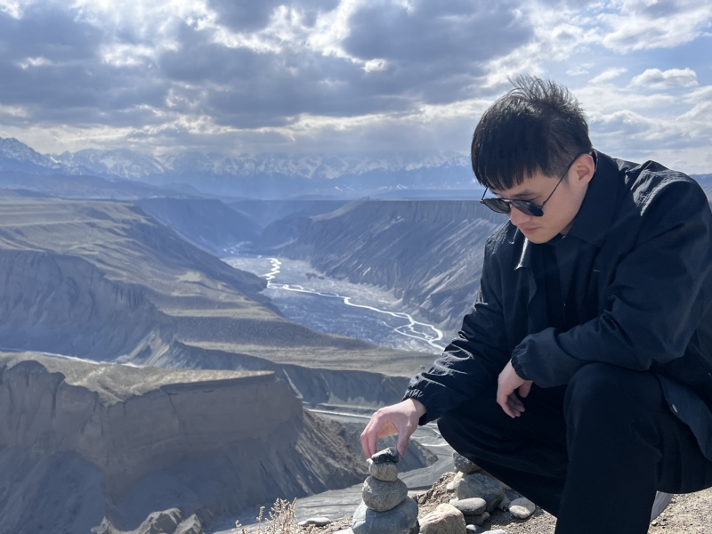 蓦然回首的第一张照片--中山相亲服务中心