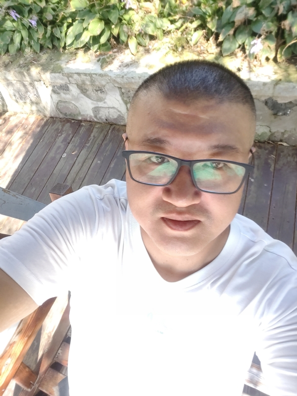 羊十八的第一张照片--中山相亲服务中心