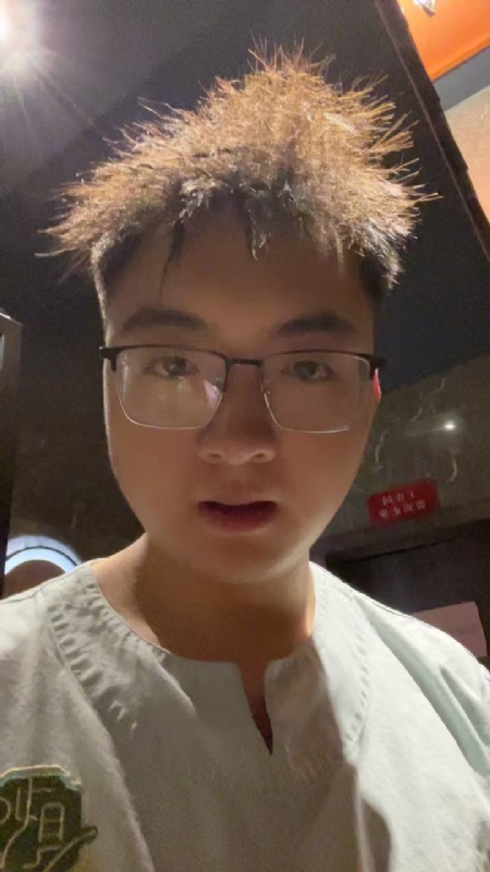 成熟稳重的男士的第一张照片--中山相亲服务中心