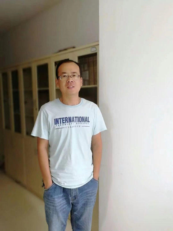 黄土麦田的第一张照片--中山相亲服务中心