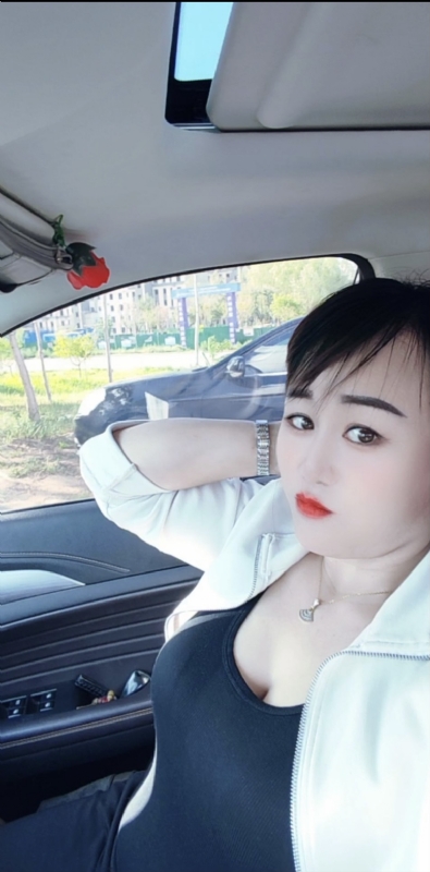 王芳燕的第五张照片--中山相亲服务中心