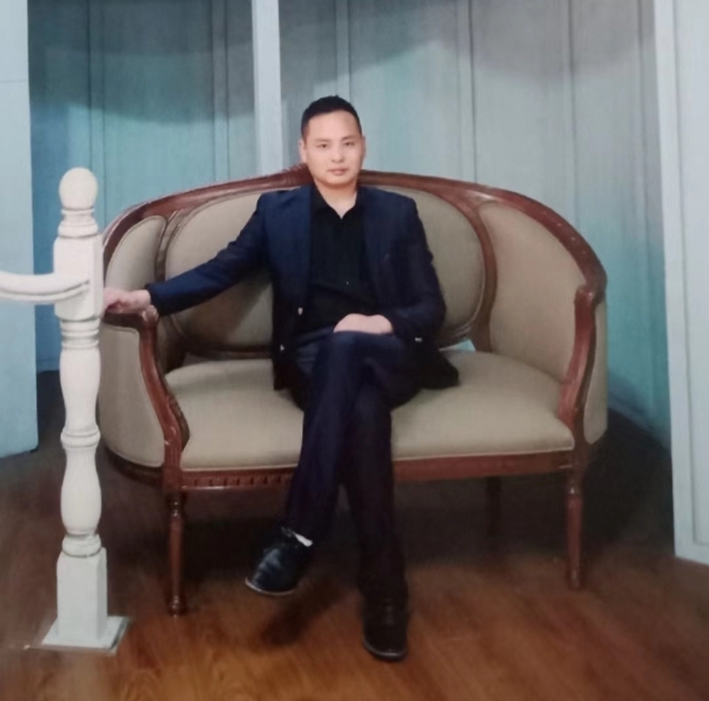 龙行天下的第二张照片--中山相亲服务中心