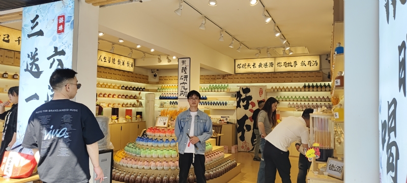 lilili109y的第三张照片--中山相亲服务中心