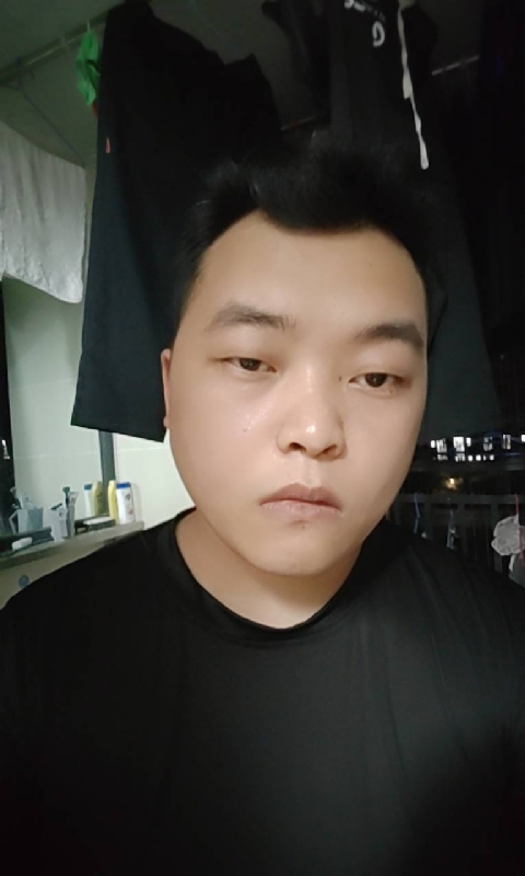 pu往事随风的第一张照片--中山相亲服务中心