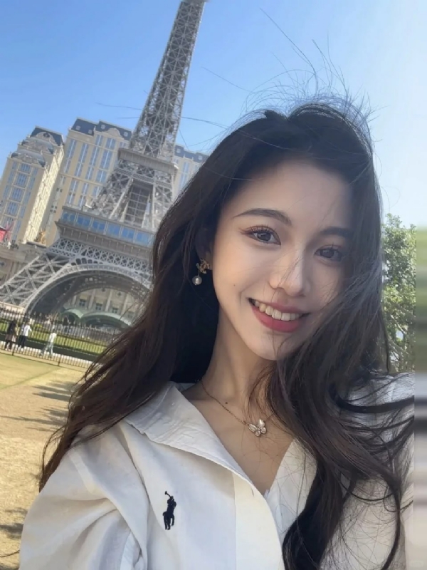 Anna的第一张照片--中山相亲服务中心