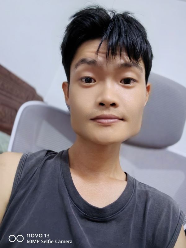 小林的第一张照片--中山相亲服务中心