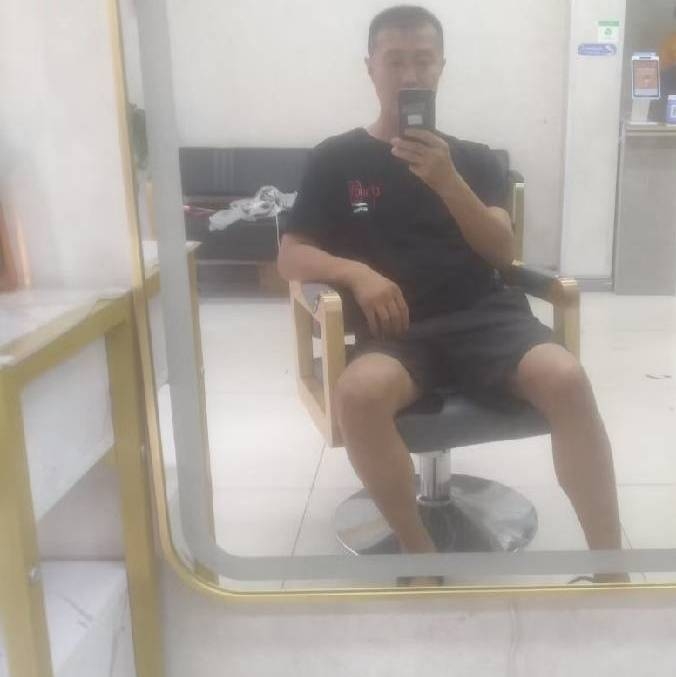 闫杰的第一张照片--中山相亲服务中心