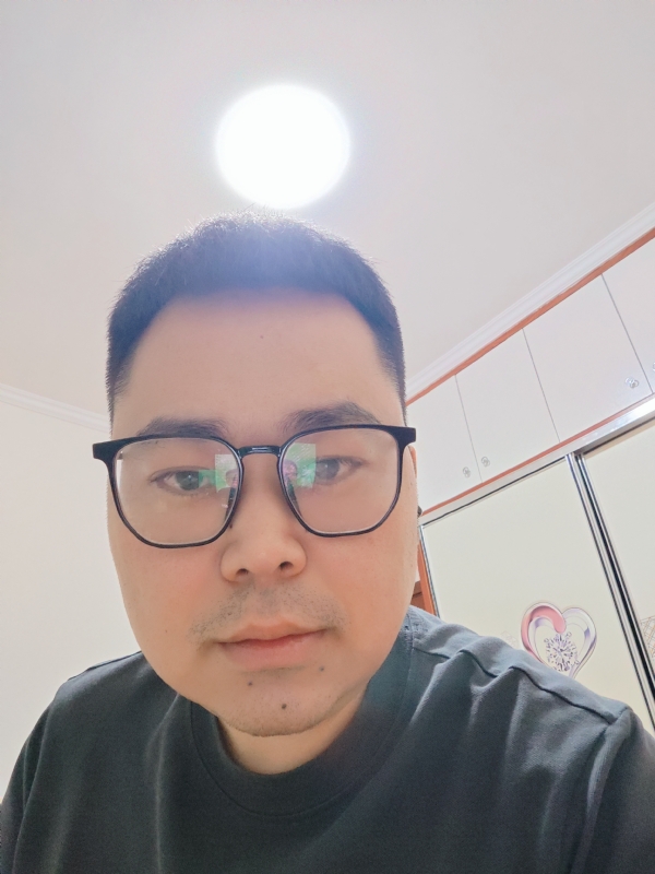 路飞的第一张照片--中山相亲服务中心