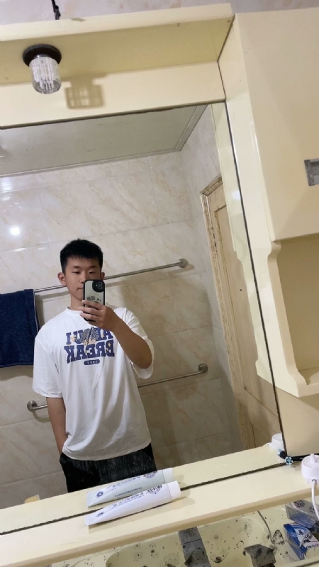哈哈的第一张照片--中山相亲服务中心