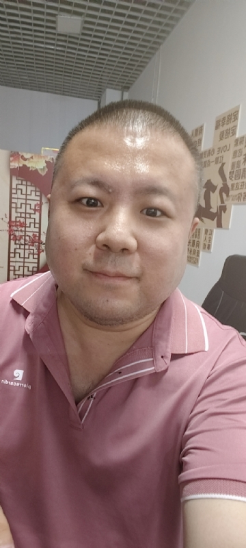 漫步星辰的第一张照片--中山相亲服务中心