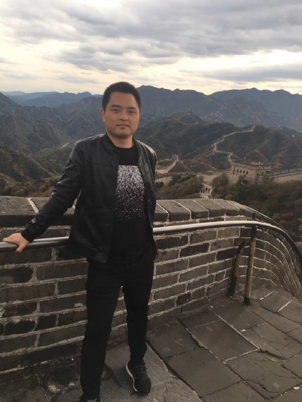 海阔天空的第一张照片--中山相亲服务中心