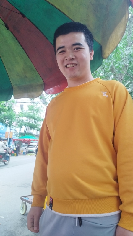 海中寻花柳的第一张照片--中山相亲服务中心