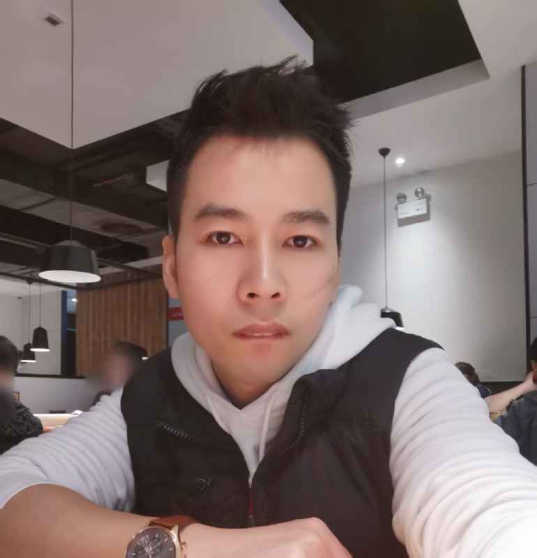 思明的第一张照片--中山相亲服务中心