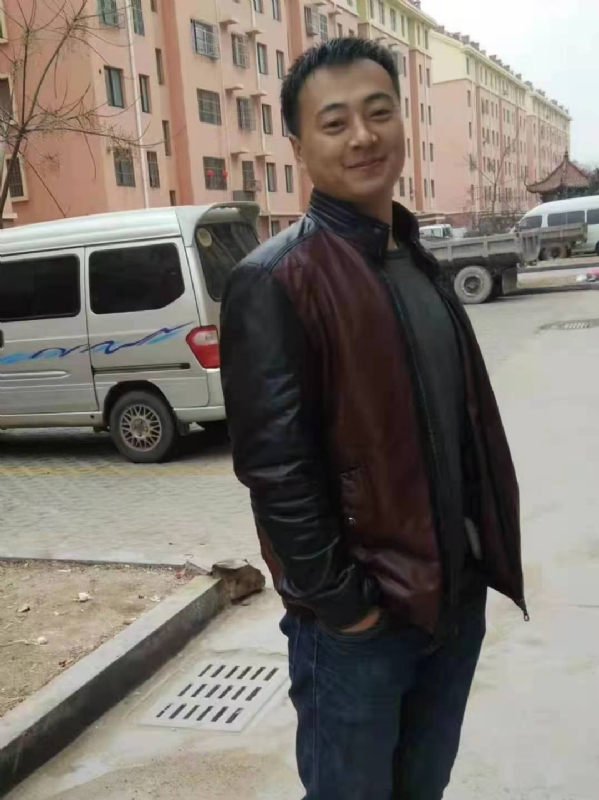 云淡风轻的第一张照片--中山相亲服务中心