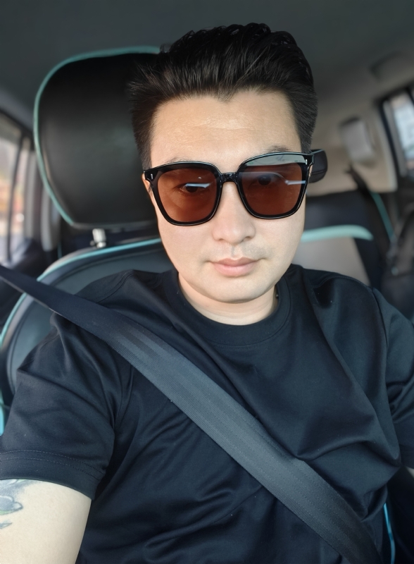 凡哥的第一张照片--中山相亲服务中心