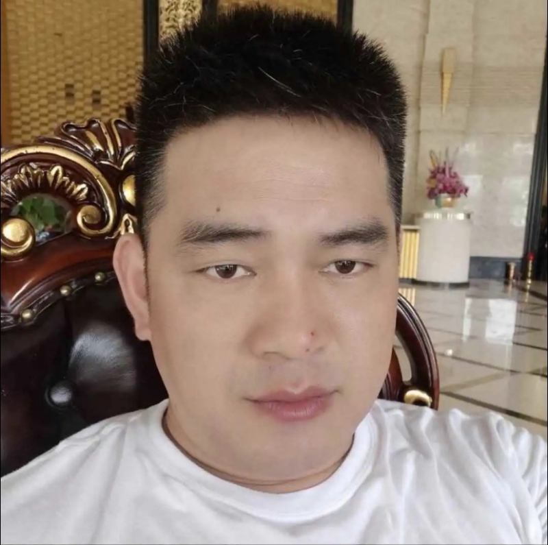 随风的第一张照片--中山相亲服务中心