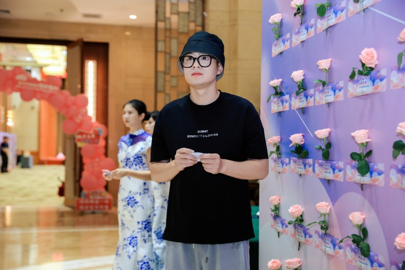 被驯服的象的第一张照片--中山相亲服务中心