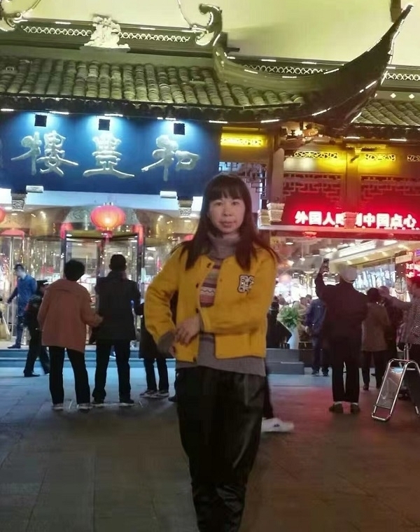 君倩的第三张照片--中山相亲服务中心