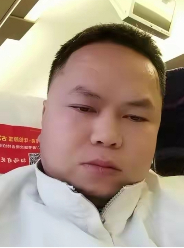 邂逅另一半的第一张照片--中山相亲服务中心