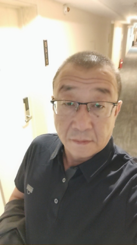 仧乆的第一张照片--中山相亲服务中心