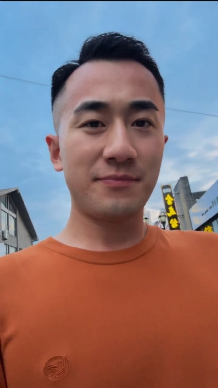 往事随风的第三张照片--中山相亲服务中心