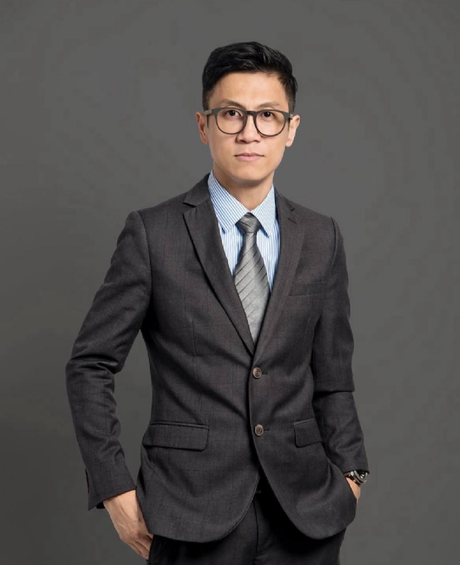 千帆过尽的第一张照片--中山相亲服务中心