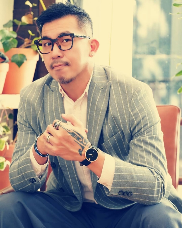 晚风渡半舟的第一张照片--中山相亲服务中心