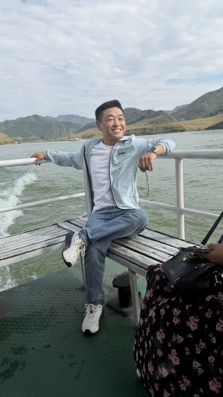 烟花易笑的第一张照片--中山相亲服务中心