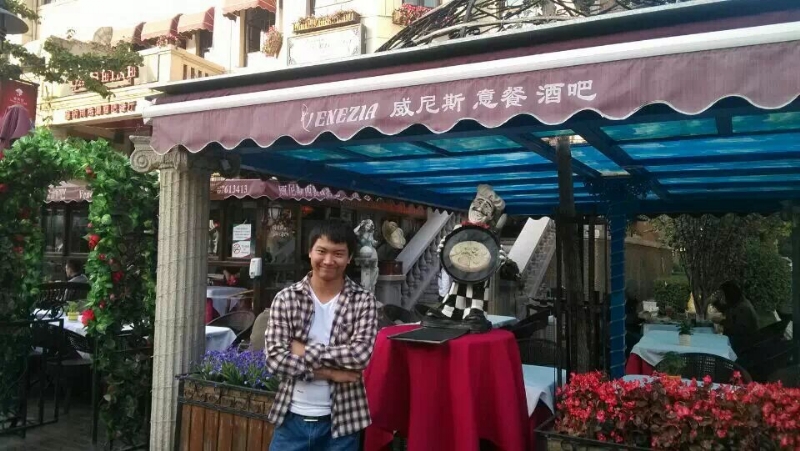 失忆的鱼的第一张照片--中山相亲服务中心