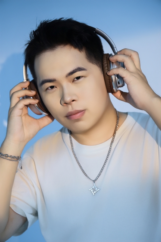 星逆的第一张照片--中山相亲服务中心