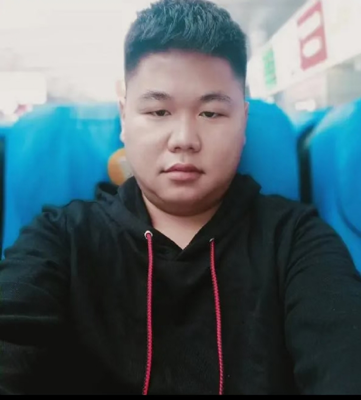 黄斌的第一张照片--中山相亲服务中心