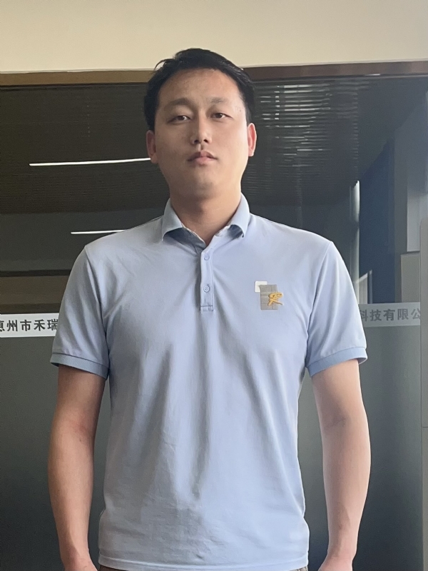 鹊桥的第一张照片--中山相亲服务中心