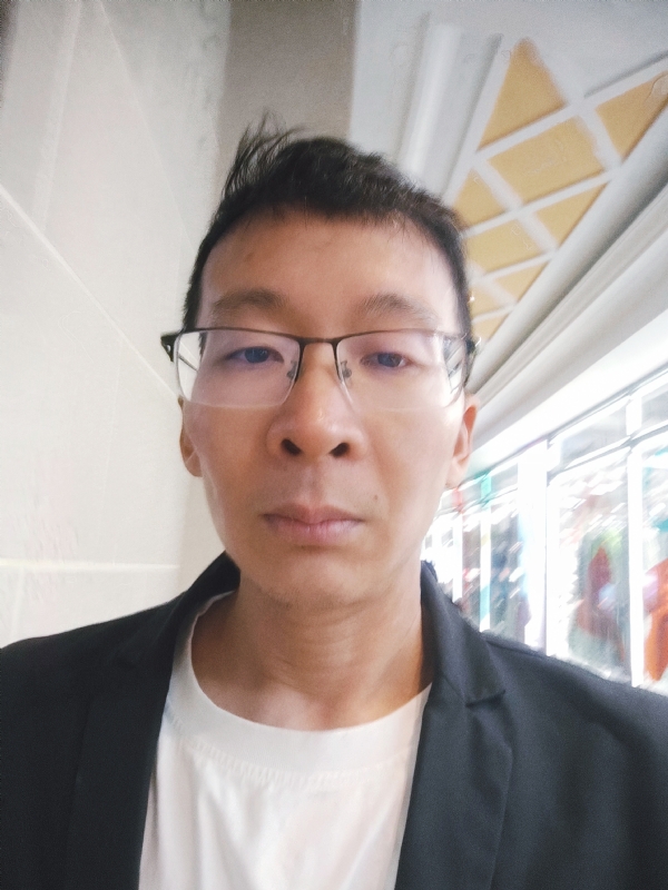 欣欣向荣的第一张照片--中山相亲服务中心