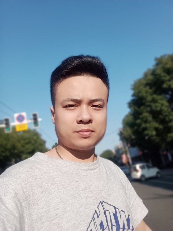 简简单单的第一张照片--中山相亲服务中心