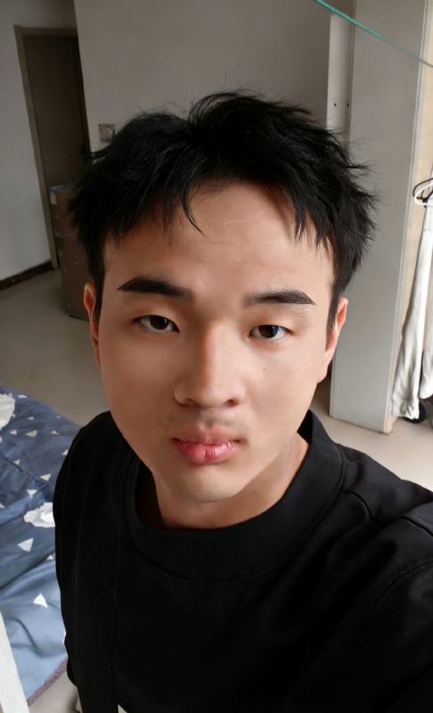 玉龙很深情的第一张照片--中山相亲服务中心