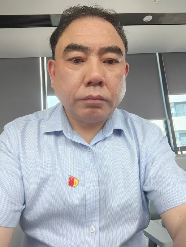 邹先生的第二张照片--中山相亲服务中心