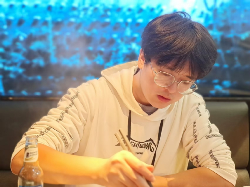 倾尽的第一张照片--中山相亲服务中心